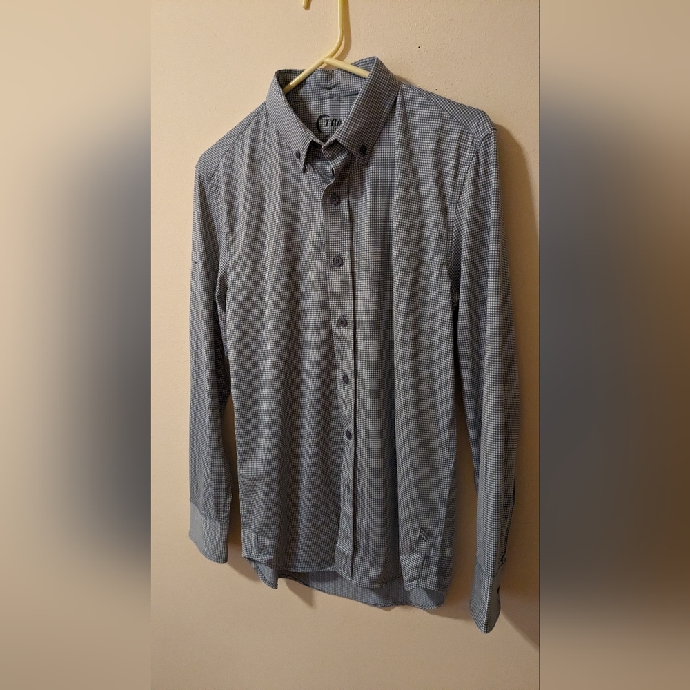 Zyia Active men's Everywhere shirt.